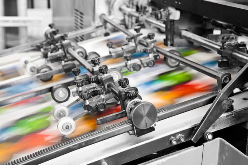 commercial printer running